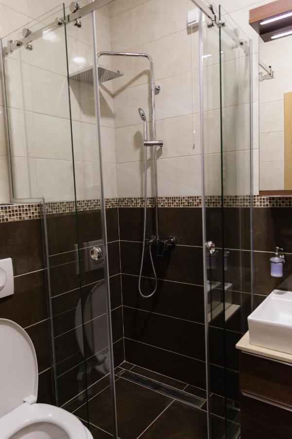 Hotel Kutko Pancevo Luaran gambar