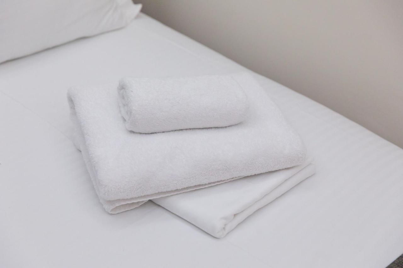 Hotel Kutko Pancevo Luaran gambar